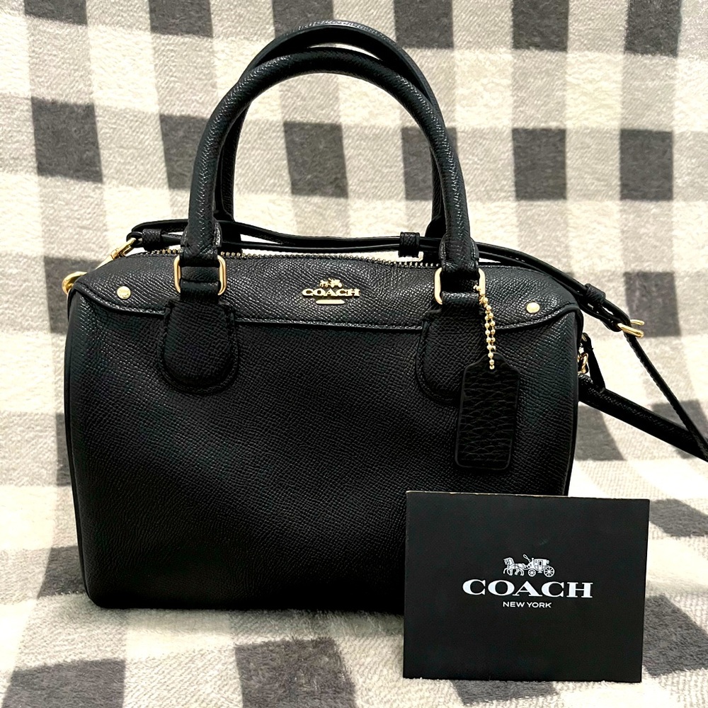 Coach Handbag MOVING SALE ‼️ MUST GO